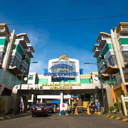 Ak Hotel Nagoya Hill Batam 外观 照片