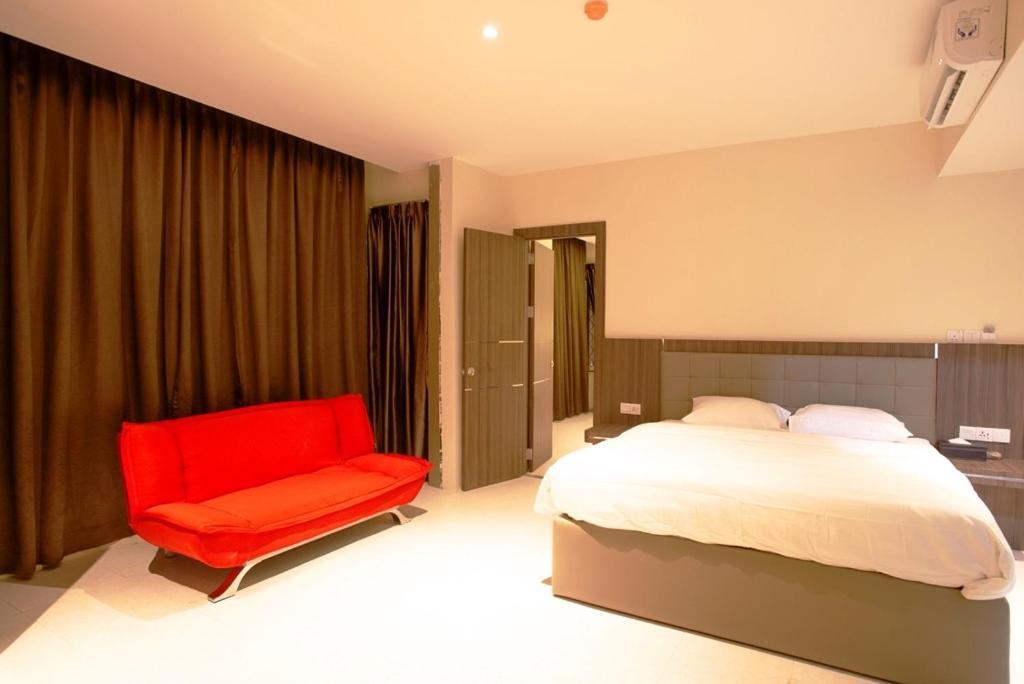 Ak Hotel Nagoya Hill Batam 外观 照片