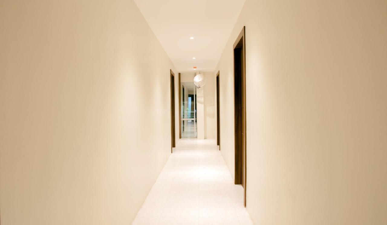 Ak Hotel Nagoya Hill Batam 外观 照片
